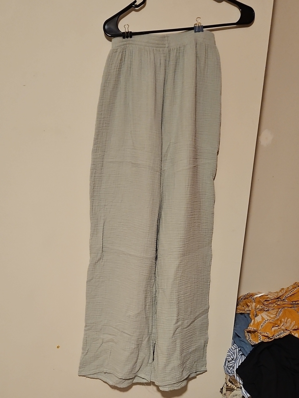 PrettyLittleThing Sage Wide Leg Textured Pants